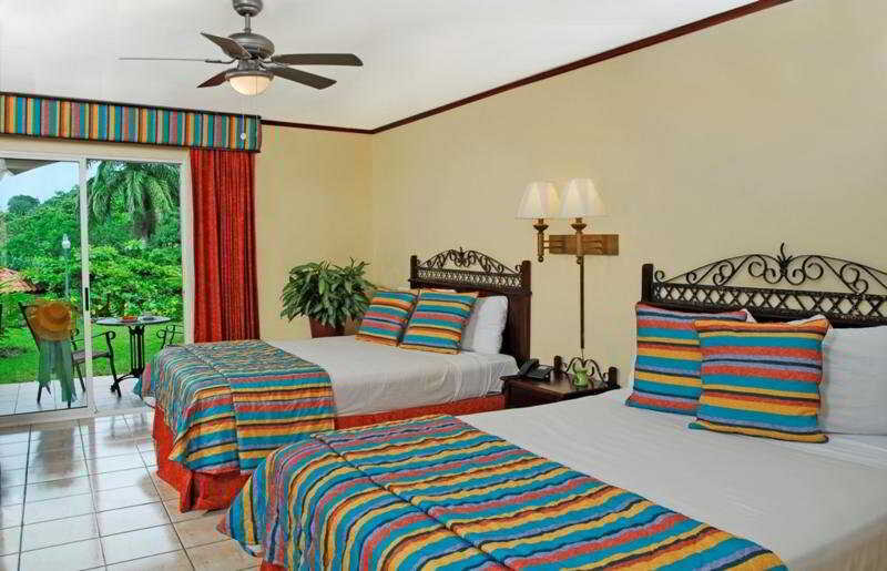 Standard double chambre avec balcon Parador Nature Resort and Spa
