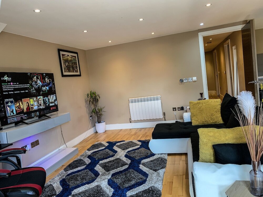 Apartment Charming 2-bed Apartment in Kingston Upon Thames