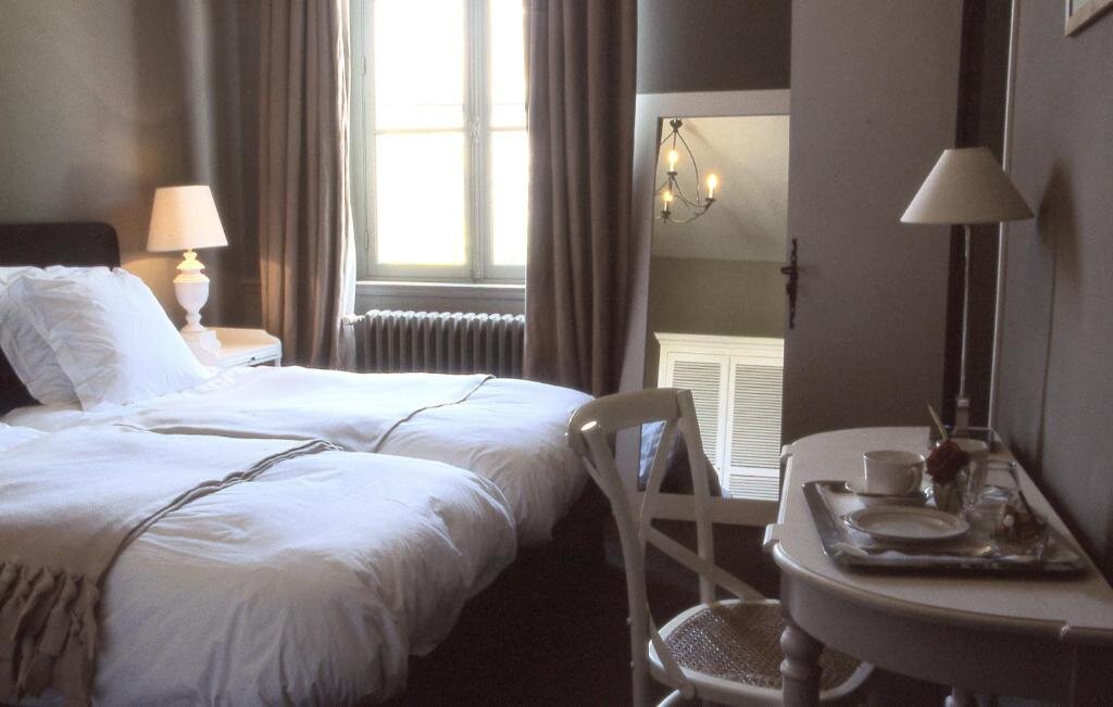 Standard Double room Hôtel La Licorne & Spa