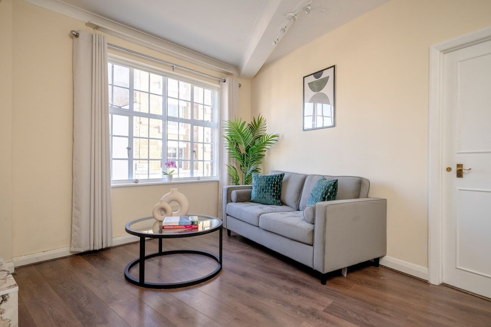 Apartment Charming 1BR in London's Westminster