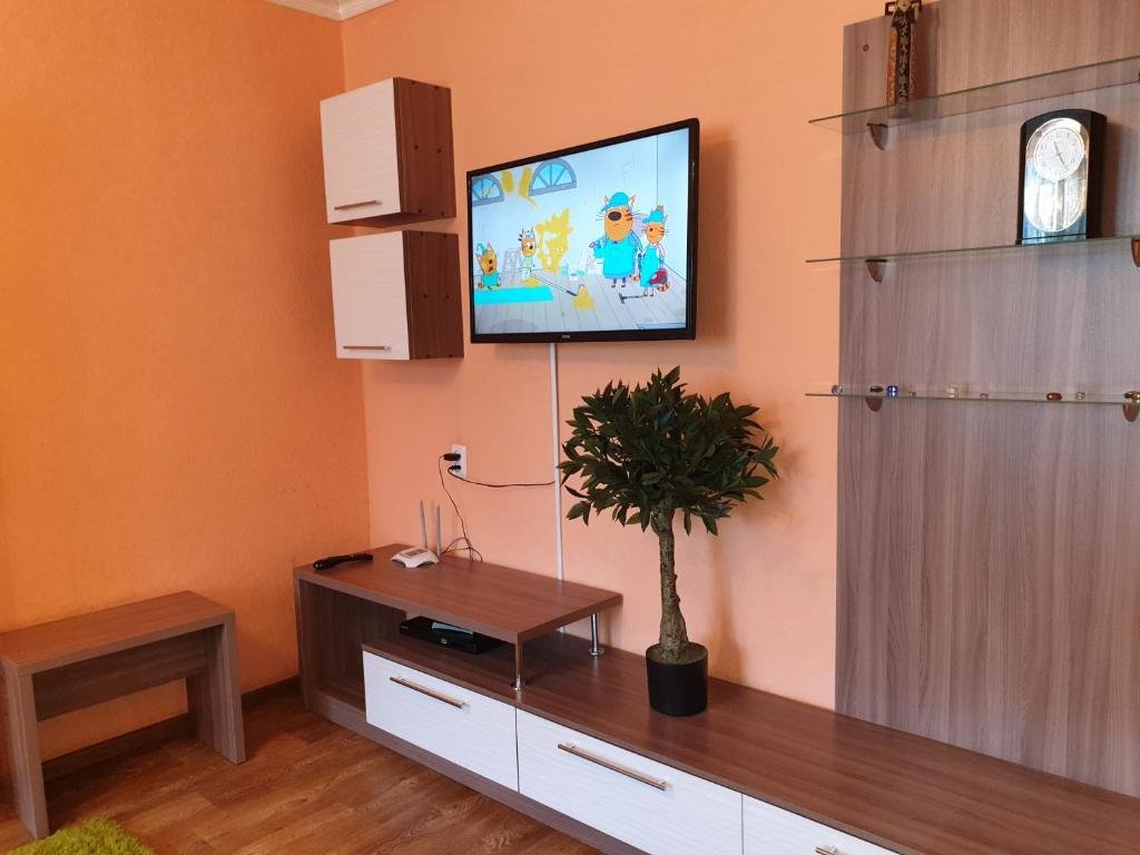 Apartment Apartment naprotiv Dvortsa Sporta na Nazarbaeva 1