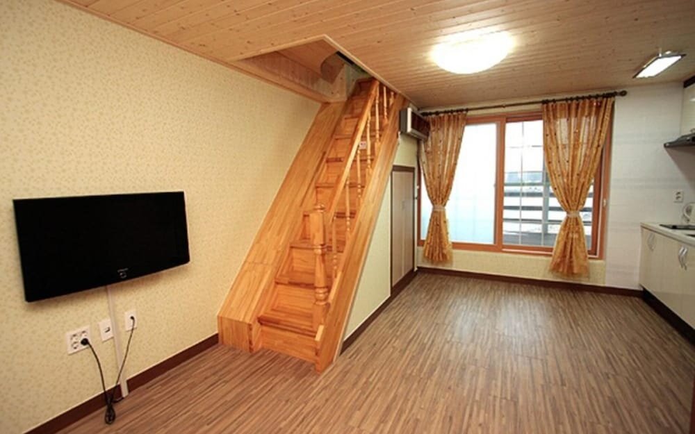 Standard Zimmer Doppelhaus Boryeong Blue Heights Pension