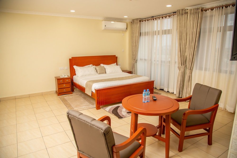 Premium Suite LaPonye Apartments Ntinda