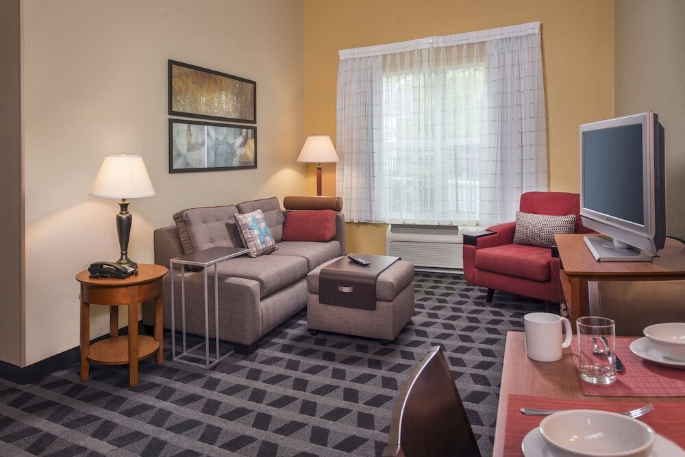 Camera Executive TownePlace Suites by Marriott Clinton at Joint Base Andrews