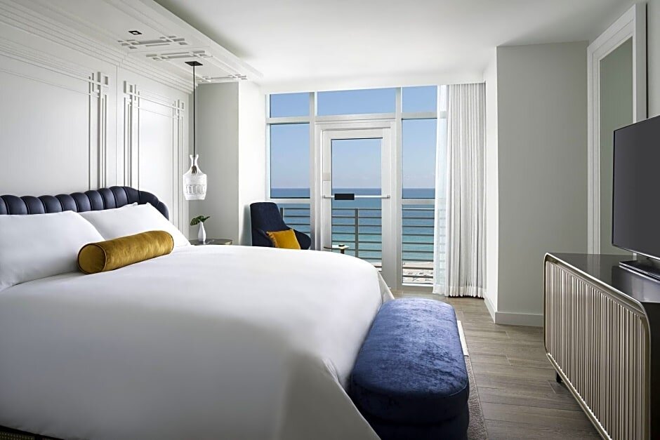 Двухместный люкс Lanai oceanfront The Ritz-Carlton, South Beach