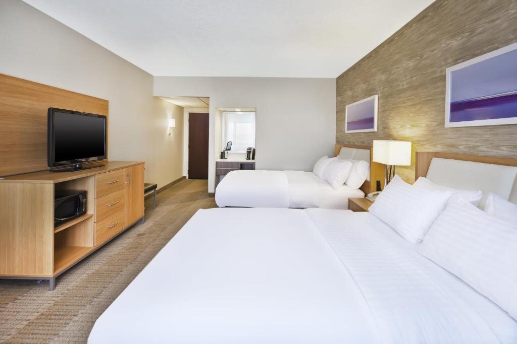 Двухместный номер Standard Holiday Inn Rapid City - Rushmore Plaza, an IHG Hotel