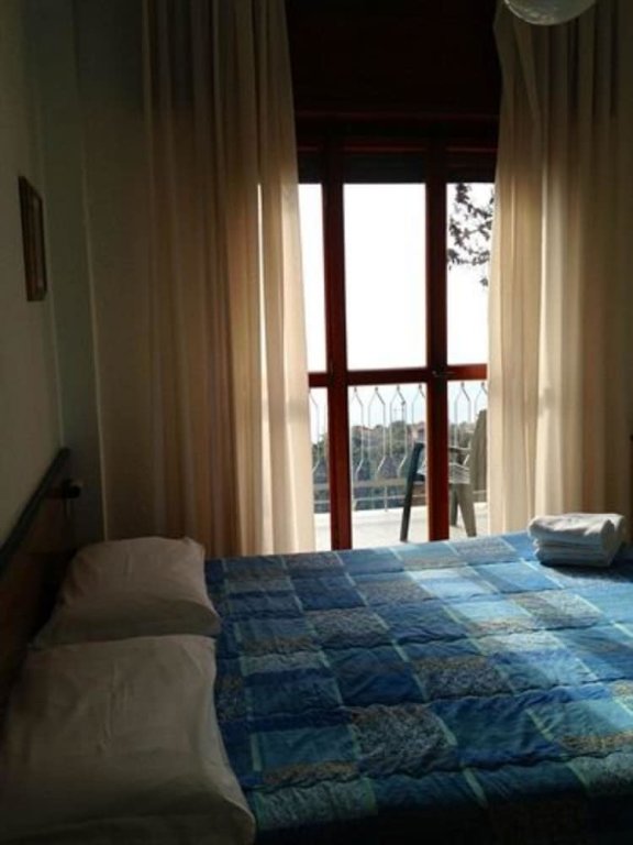 Standard triple chambre avec balcon et Vue mer Hotel Due Gemelli