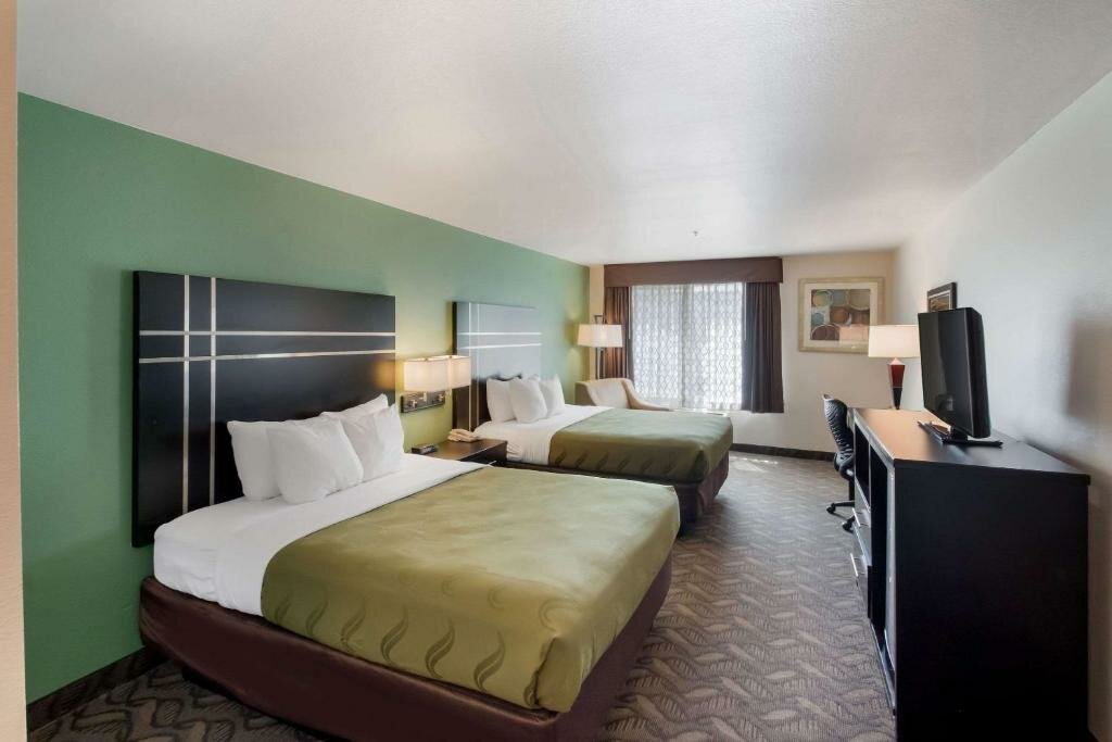 Двухместный номер Standard Quality Inn & Suites Airport West Salt Lake City