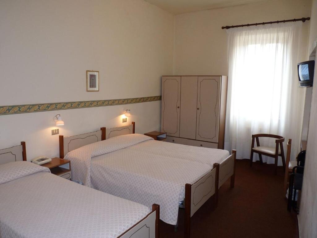 Standard Triple room Hotel Giardinetto