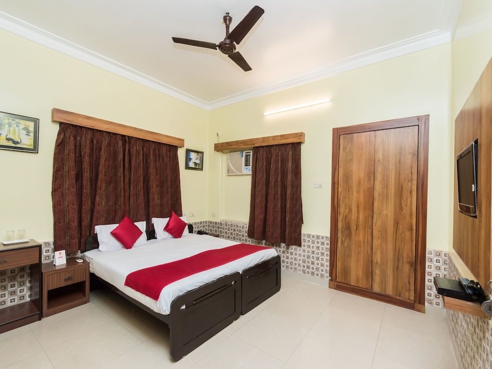 Standard Double room OYO 10110 Gallivaant Guest House