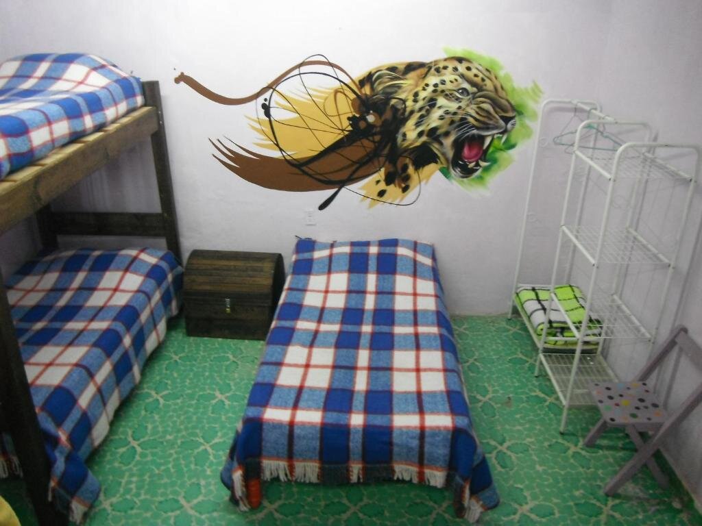 Кровать в общем номере Hostel Deja Vu