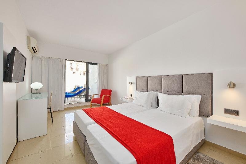 Двухместный номер Classic с балконом Rocamar Exclusive Hotel & Spa