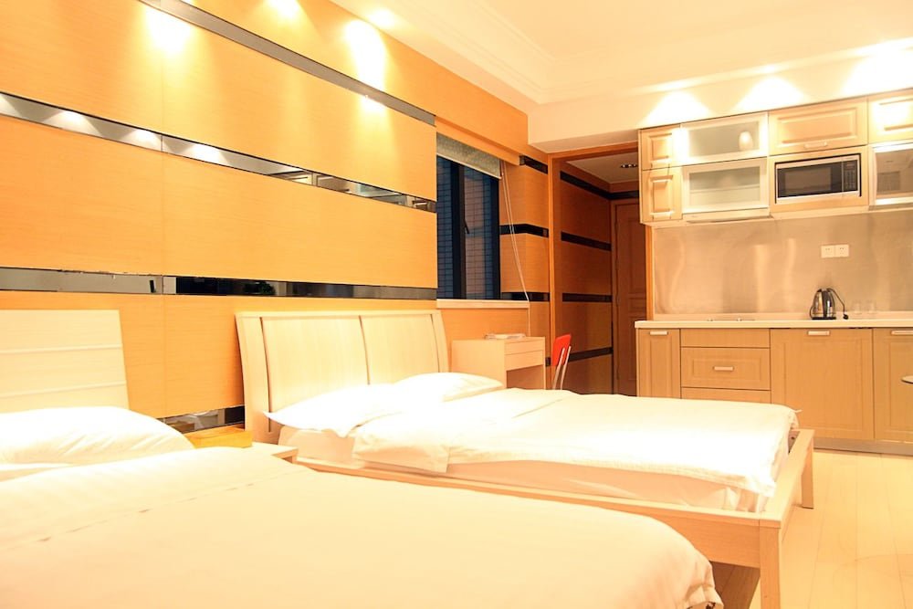 Deluxe Quadruple room Private-enjoyed home HuiFeng Apartment Hotel