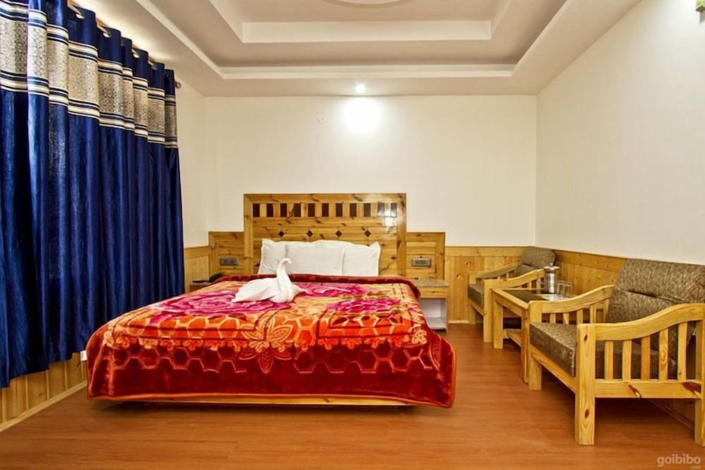 Номер Deluxe Hotel Uday Himalaya