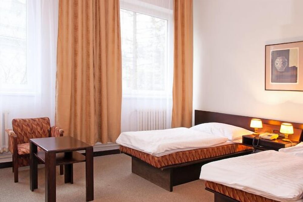 Komfort Zimmer Hotel Merkur - Jablonec nad Nisou