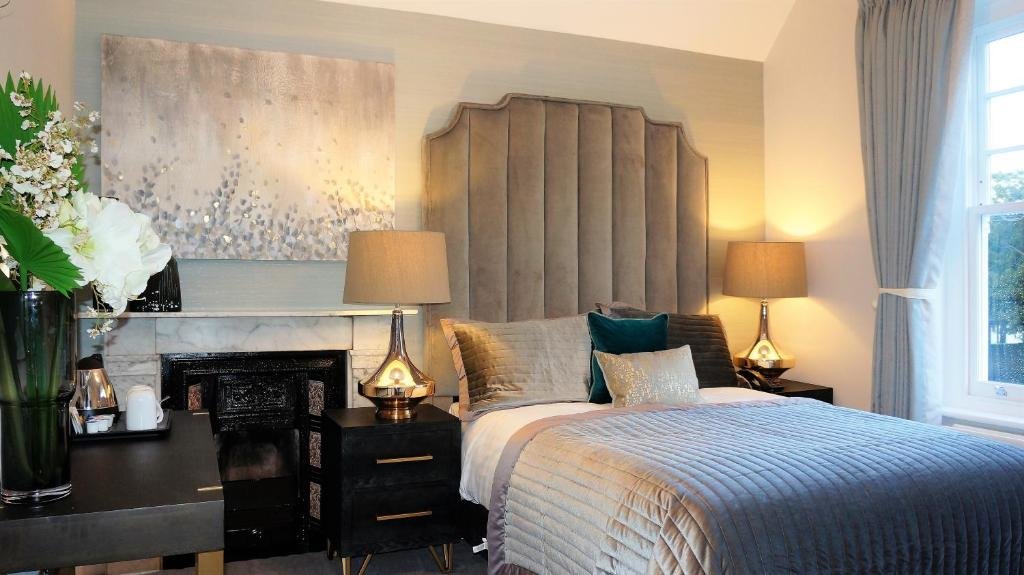 Luxe chambre The Lawn Guest House Gatwick