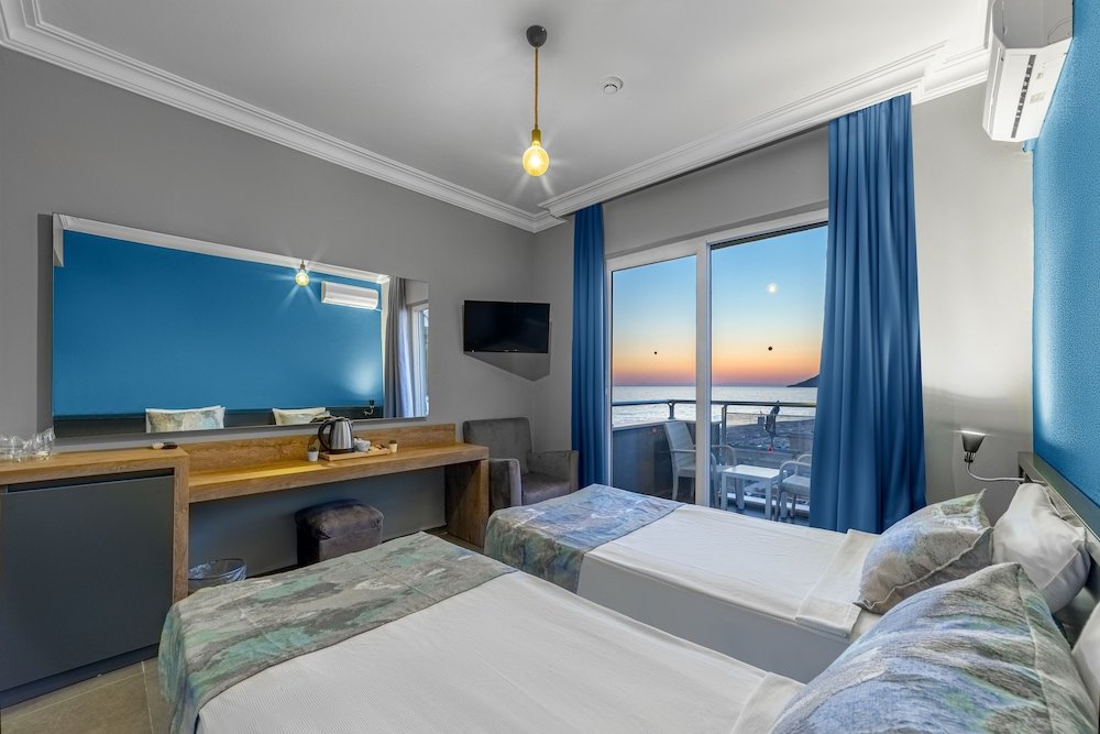 Двухместный номер Standard c 1 комнатой с частичным видом на море Royalisa Palmiye Beach Hotel Adult Only