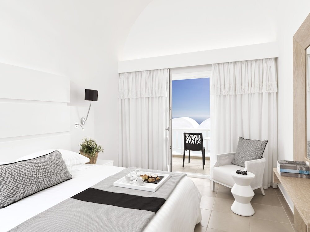 Двухместный номер Standard c 1 комнатой с балконом Aressana Spa Hotel & Suites - Small Luxury Hotels of the World