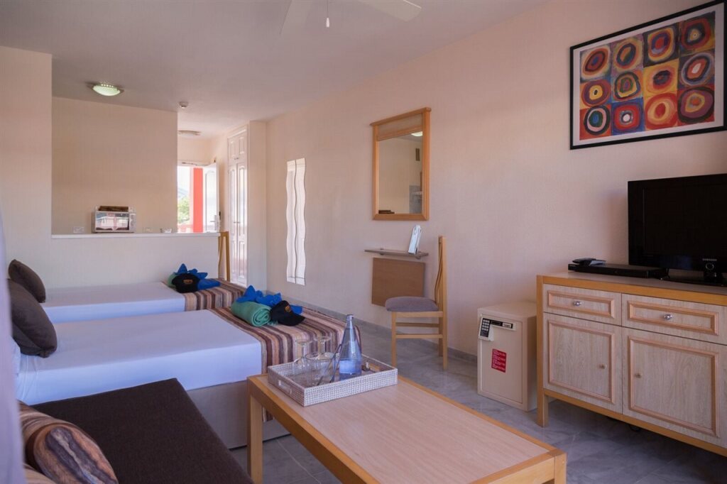 Apartamentos Marola Park Tenerife