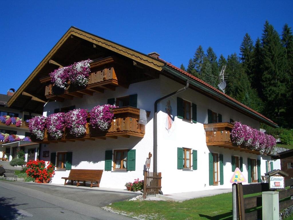 Апартаменты с балконом и с видом на горы das Alpen Natur Idyll
