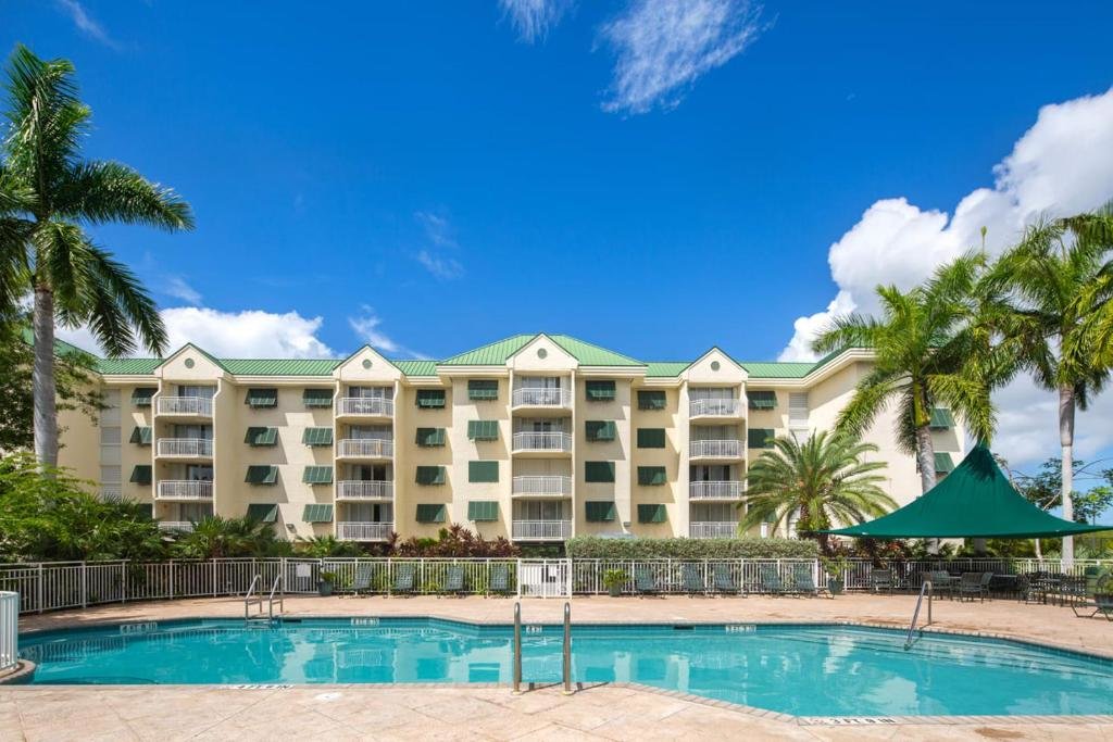Апартаменты Grand Cayman Suite 309