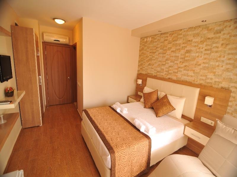 Standard double chambre avec balcon Papirus Hotel