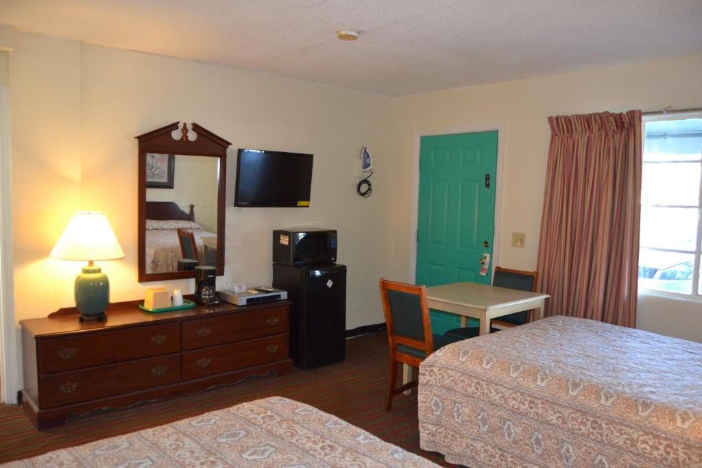 Standard room Motel Jesup
