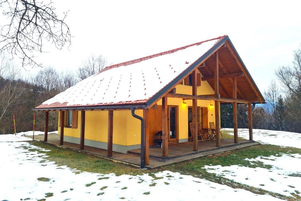 Chalet Forester's Hut With Whirlpool & Sauna - Happy Rentals