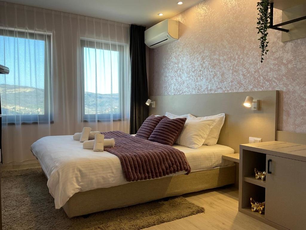 Standard Zimmer Guest Rooms Tsarevets
