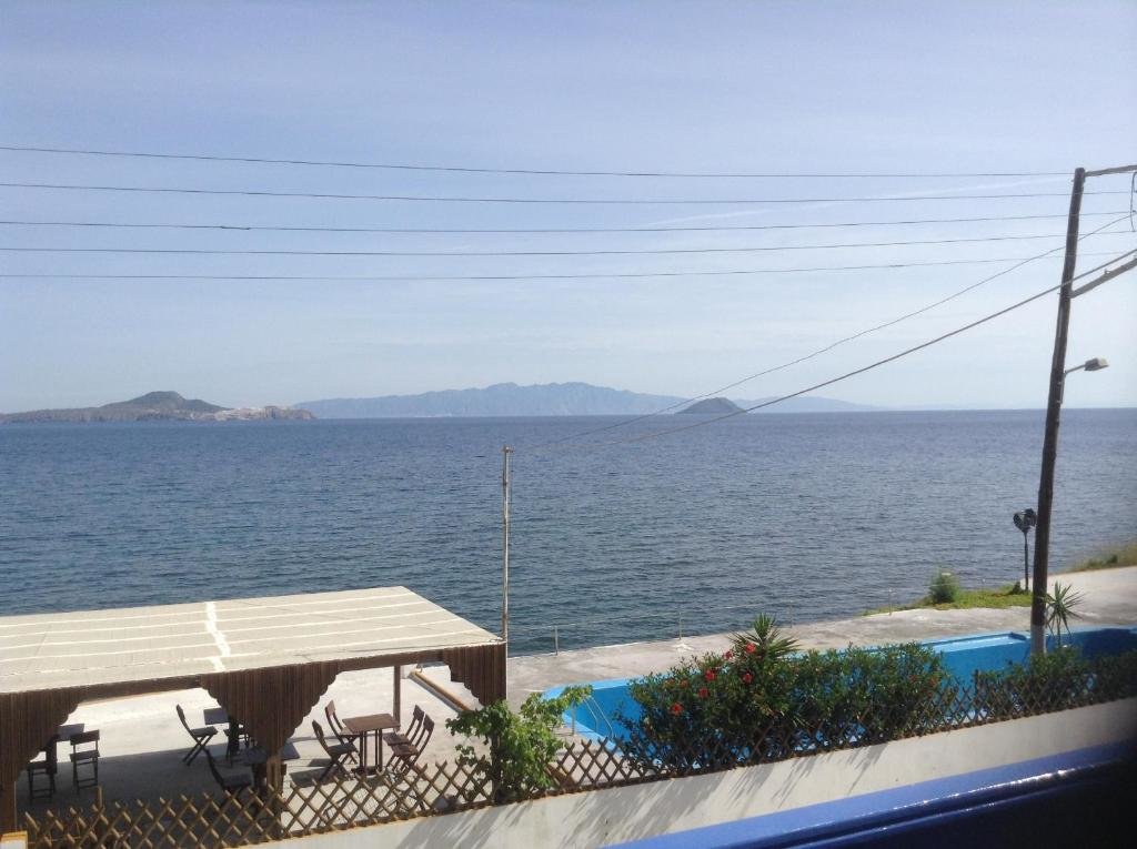 Habitación doble Estándar con vista al mar Haritos Hotel - Geothermal Hot Swimming Pool