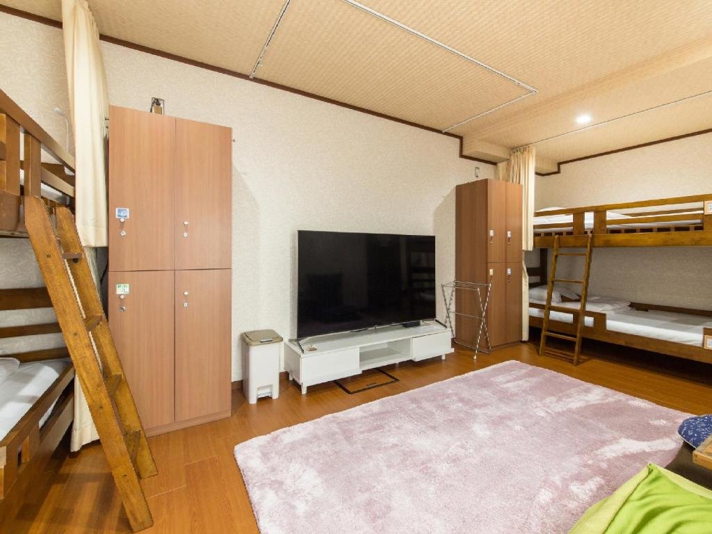 Семейный номер Standard Guesthouse Na-No-Hana - Caters to Women - Hostel