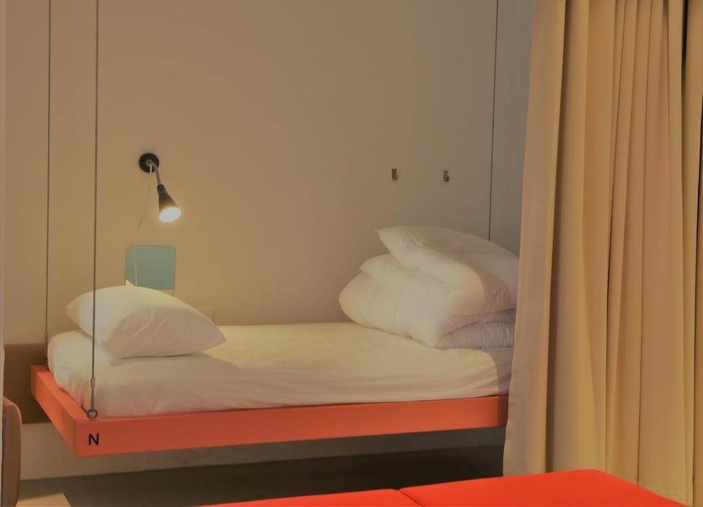 Кровать в общем номере TG Hostel - stay together