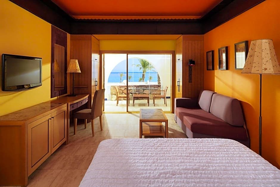 Двухместный номер Deluxe Terrace с видом на море Retac Qunay Dahab Resort & SPA