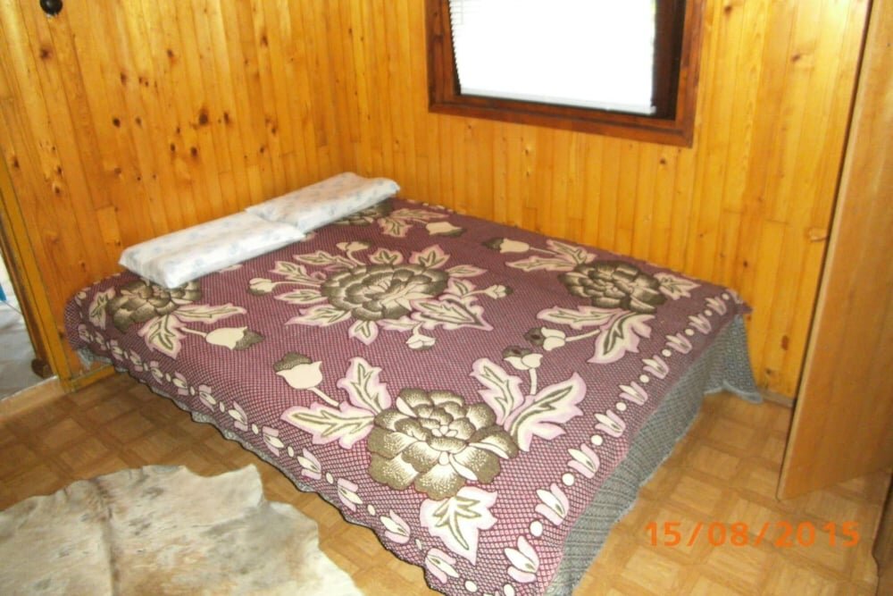 Chalet familiar 2 dormitorios con balcón Romantic Cottage In Real Nature