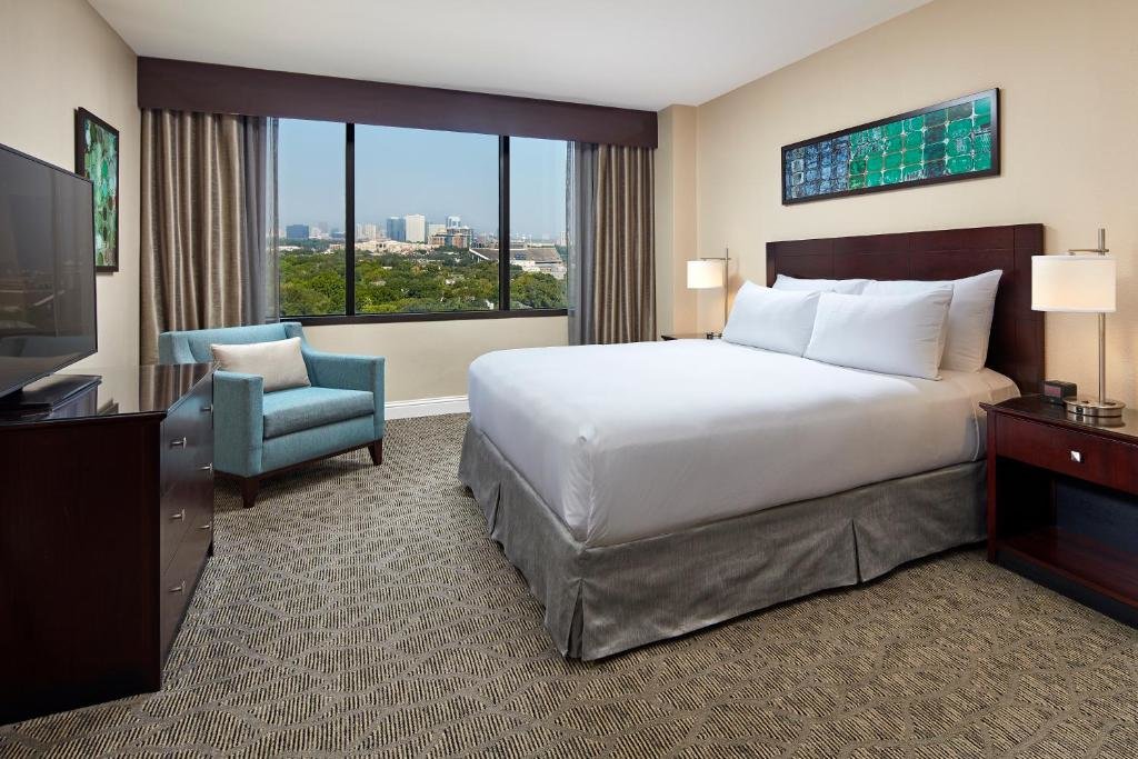 1 Bedroom Double Suite Hilton Houston Plaza/Medical Center