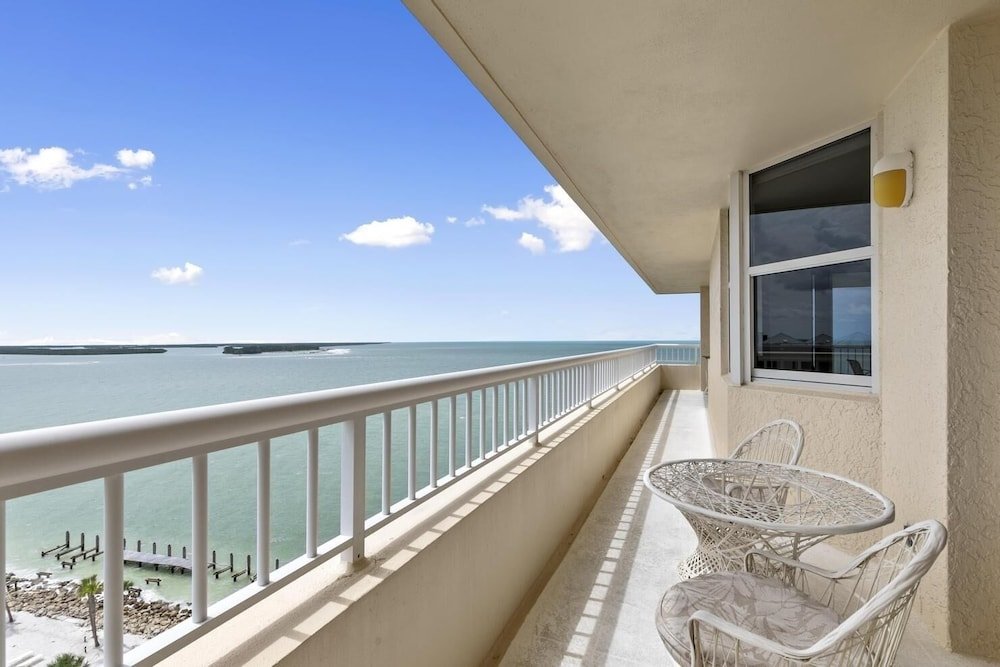Standard Zimmer Cape Marco Dr, 1101 Marco Island Vacation Rental 3 Bedroom Condo by Redawning