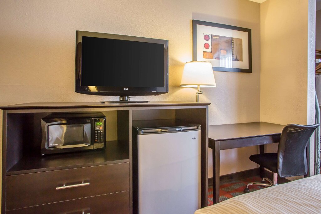 Camera quadrupla Standard Quality Inn & Suites West Bend