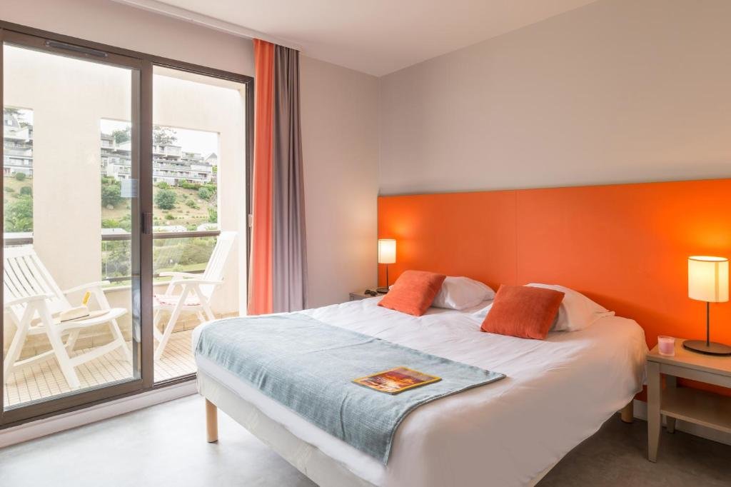 2 Bedrooms Apartment with balcony Résidence Pierre & Vacances L'Archipel