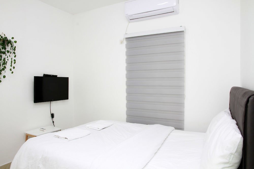 Komfort Zimmer KAV Apartments - Sderot Ben Gurion 44