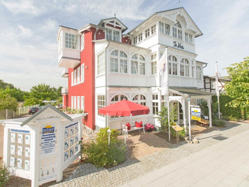 Appartement Villa "To Hus" in Sellin - WG 02 mit Kamin und Balkon