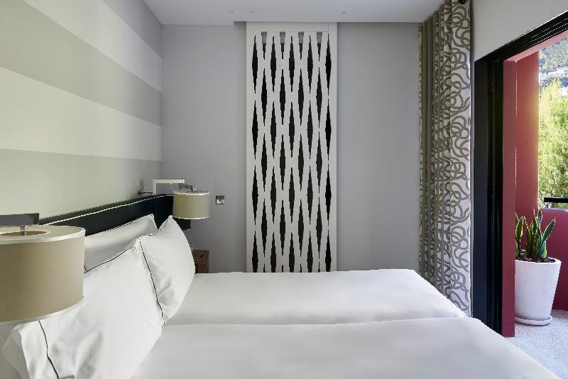 2 Bedrooms Suite Monte-Carlo Beach