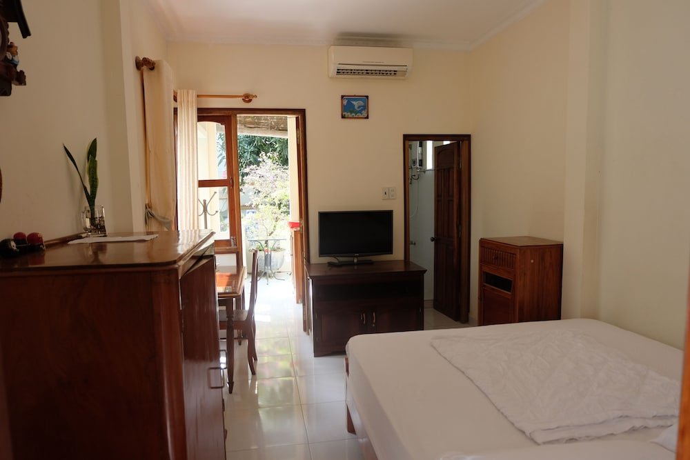 1 Bedroom Standard room with balcony Moon House Nha Trang