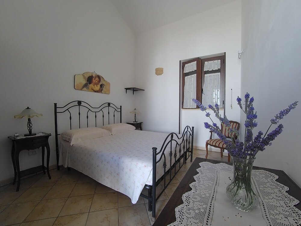 Standard Double room with balcony Azienda Agrituristica Masseria La Verna