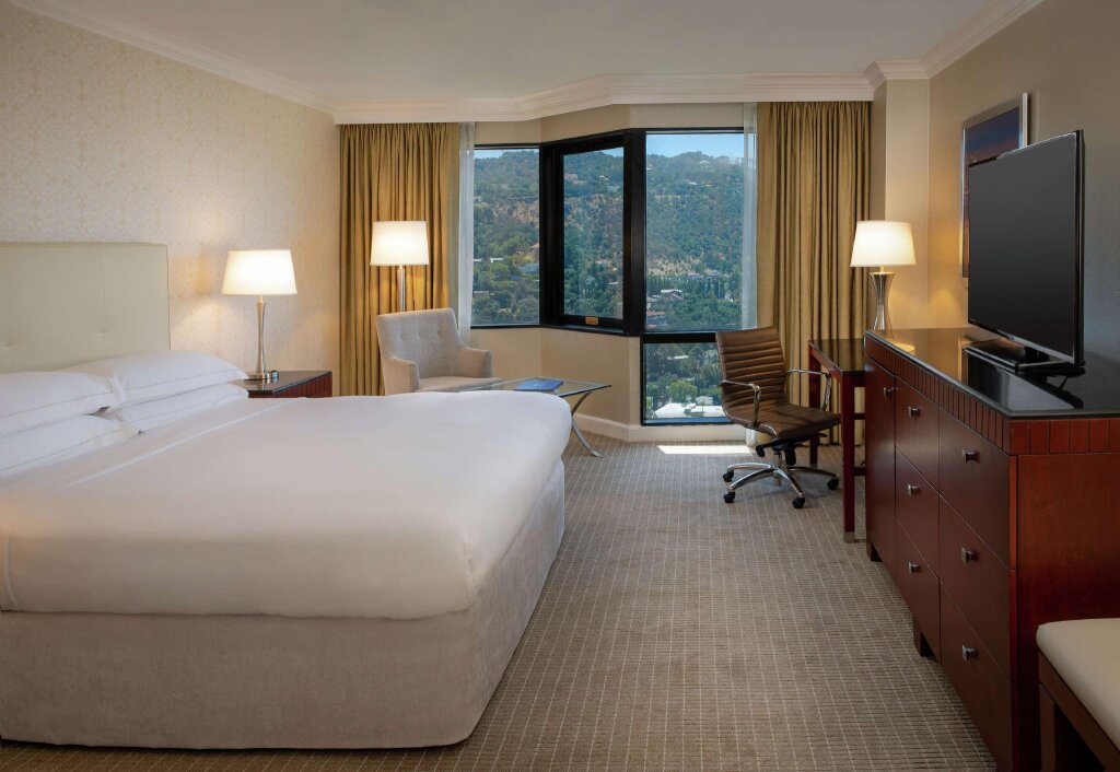 Двухместный номер Executive floor Hilton Los Angeles-Universal City