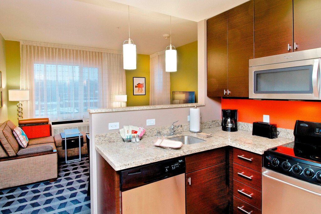 2 Bedrooms Suite TownePlace Suites by Marriott Anchorage Midtown