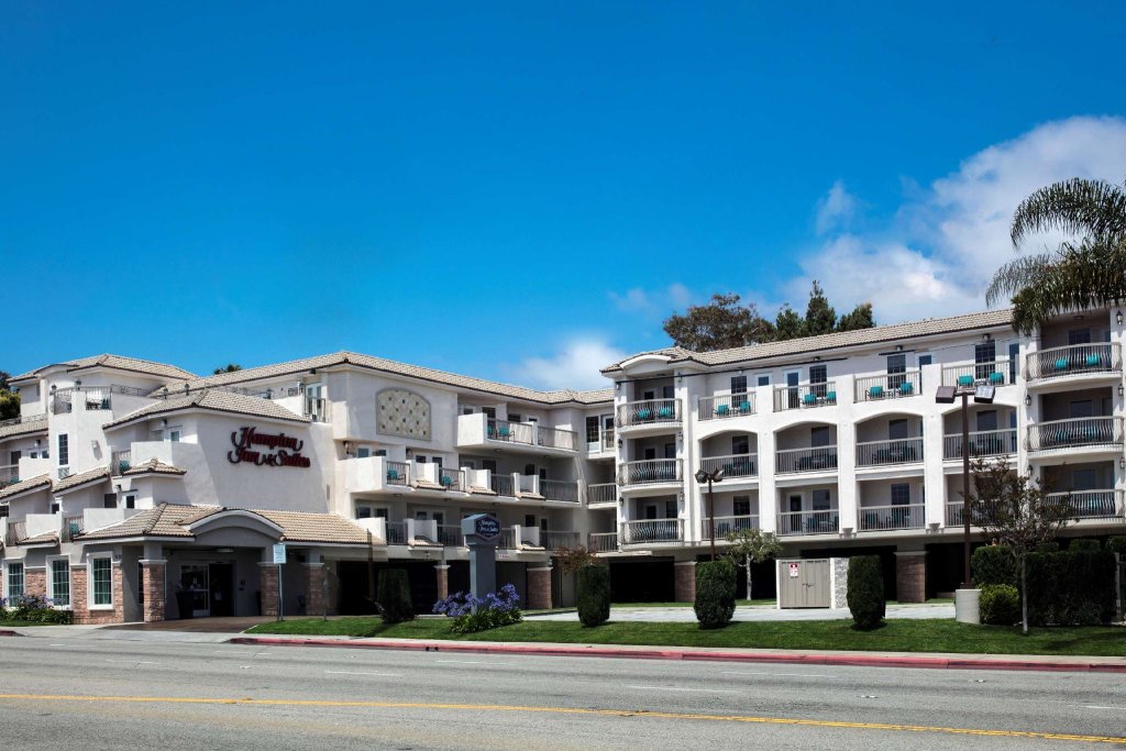 Четырёхместный номер Standard Hampton Inn & Suites Hermosa Beach