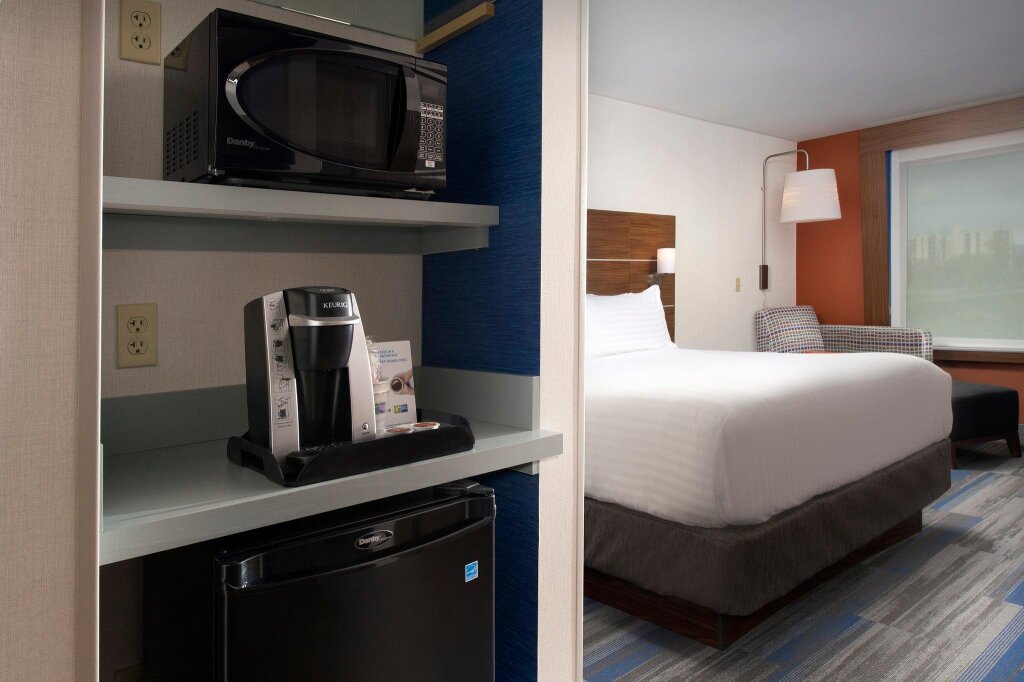 Habitación Estándar Holiday Inn Express & Suites Altoona, an IHG Hotel