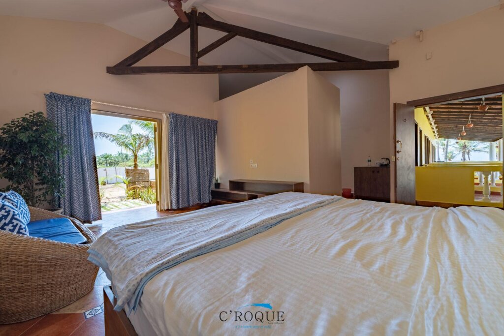 Double Suite with garden view C'Roque Beach Resort