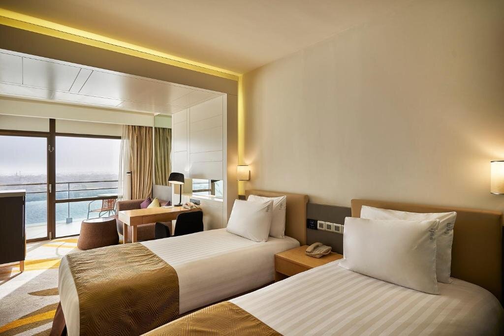 Двухместный номер Standard с видом на город Holiday Inn & Suites - Cairo Maadi, an IHG Hotel