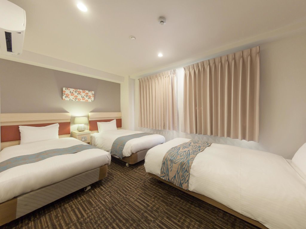 Standard Dreier Zimmer Beppu Daiiti Hotel